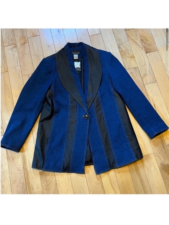 Via Accenti Jackets & Blazers - New Via Accenti blue denim black leather vintage jacket button closure size 14W